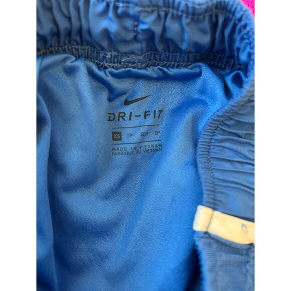 NIKE Dri Fit Women’s Running Shorts XS Tempo & Under Armour Athletic *Lot Of 2 - Picture 6 of 10